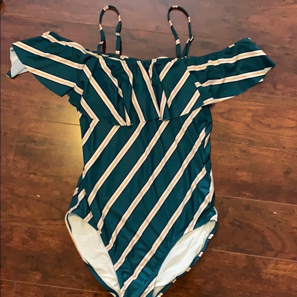 MODCLOTH one piece bathing suit!